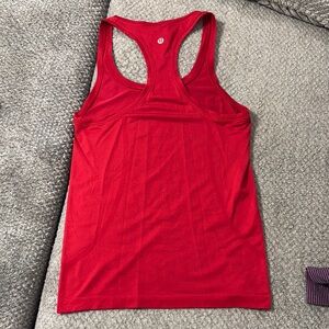 Swiftly Lululemon tank top hip length